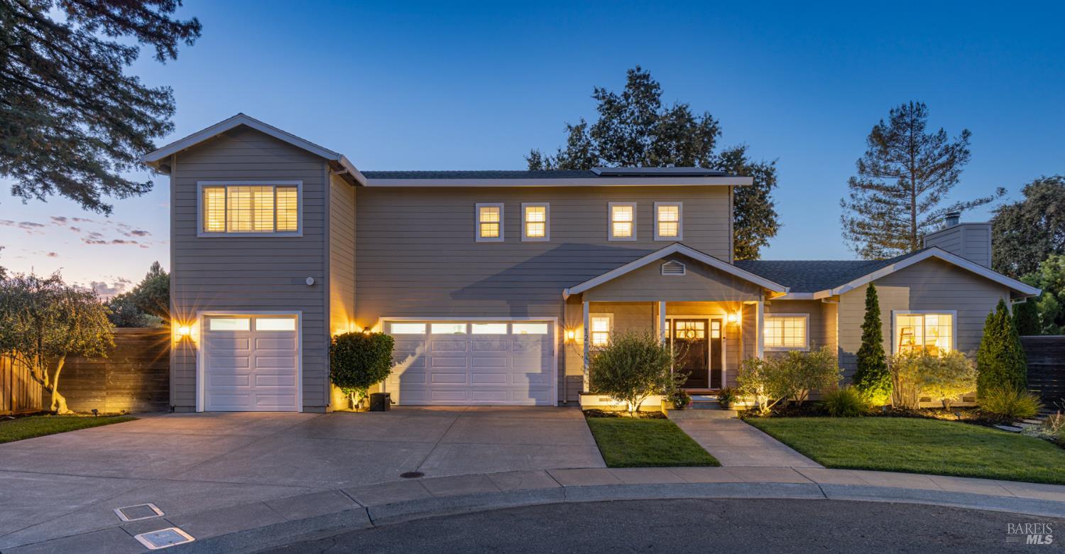 Detail Gallery Image 9 of 63 For 12 Nicholas Ct, Napa,  CA 94558 - 3 Beds | 2/1 Baths