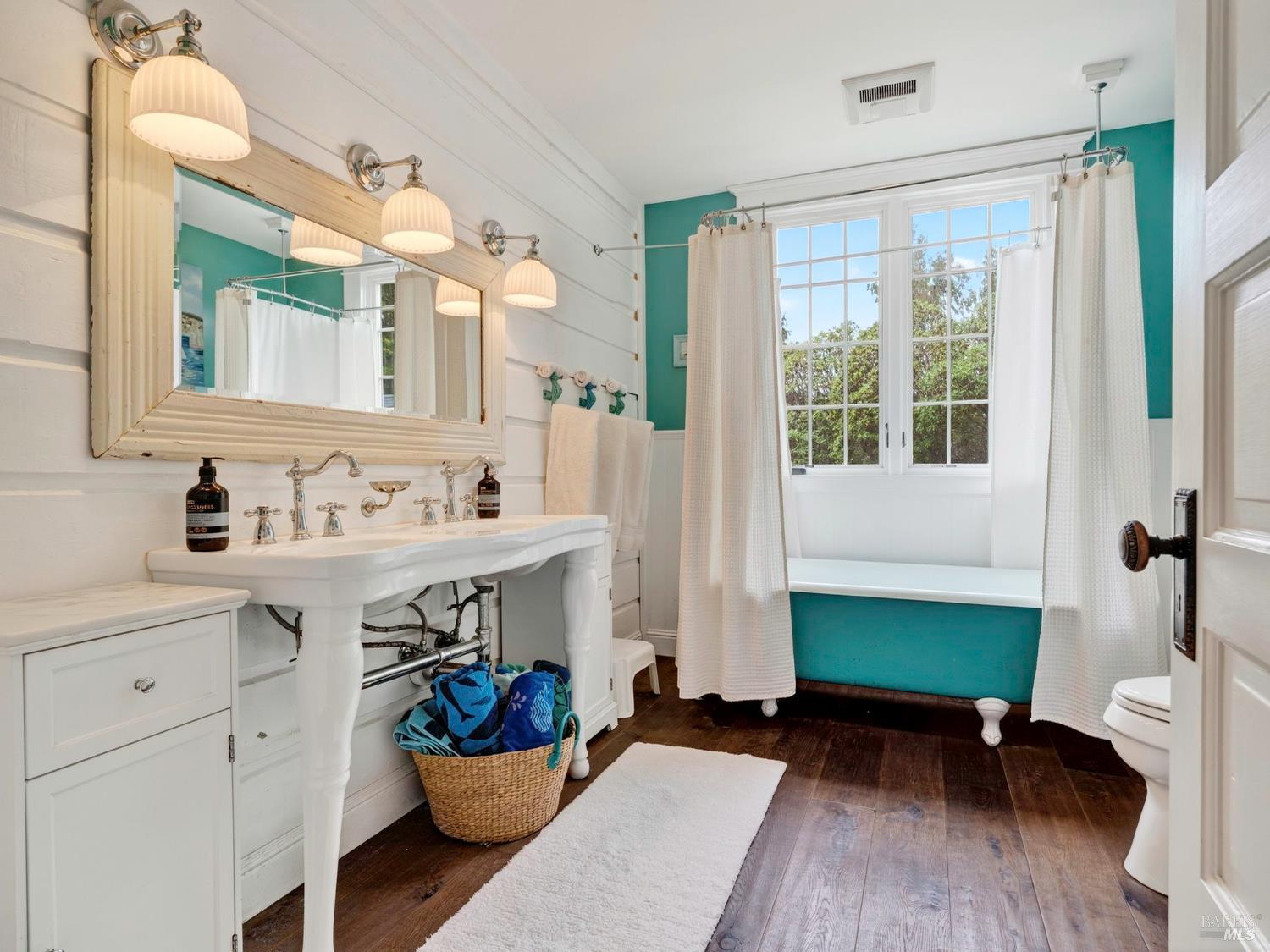 Detail Gallery Image 25 of 59 For 45050 Peterson St, Little River_1,  CA 95456 - 2 Beds | 1/1 Baths