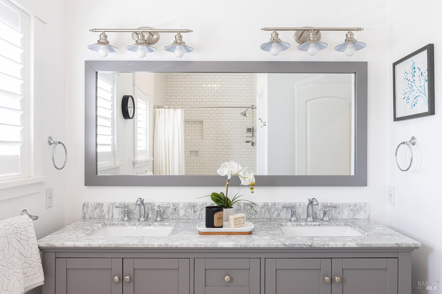 Detail Gallery Image 38 of 63 For 12 Nicholas Ct, Napa,  CA 94558 - 3 Beds | 2/1 Baths