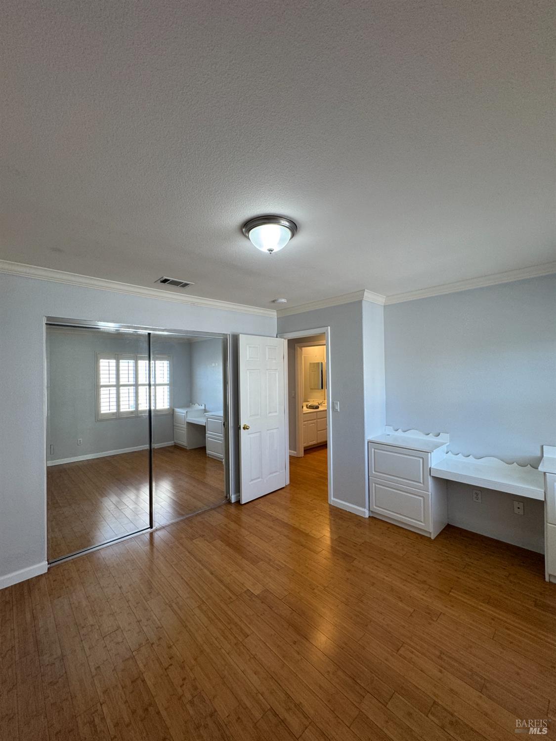 Detail Gallery Image 44 of 58 For 3330 Harbor Moon Ct, Vallejo,  CA 94591 - 5 Beds | 3 Baths