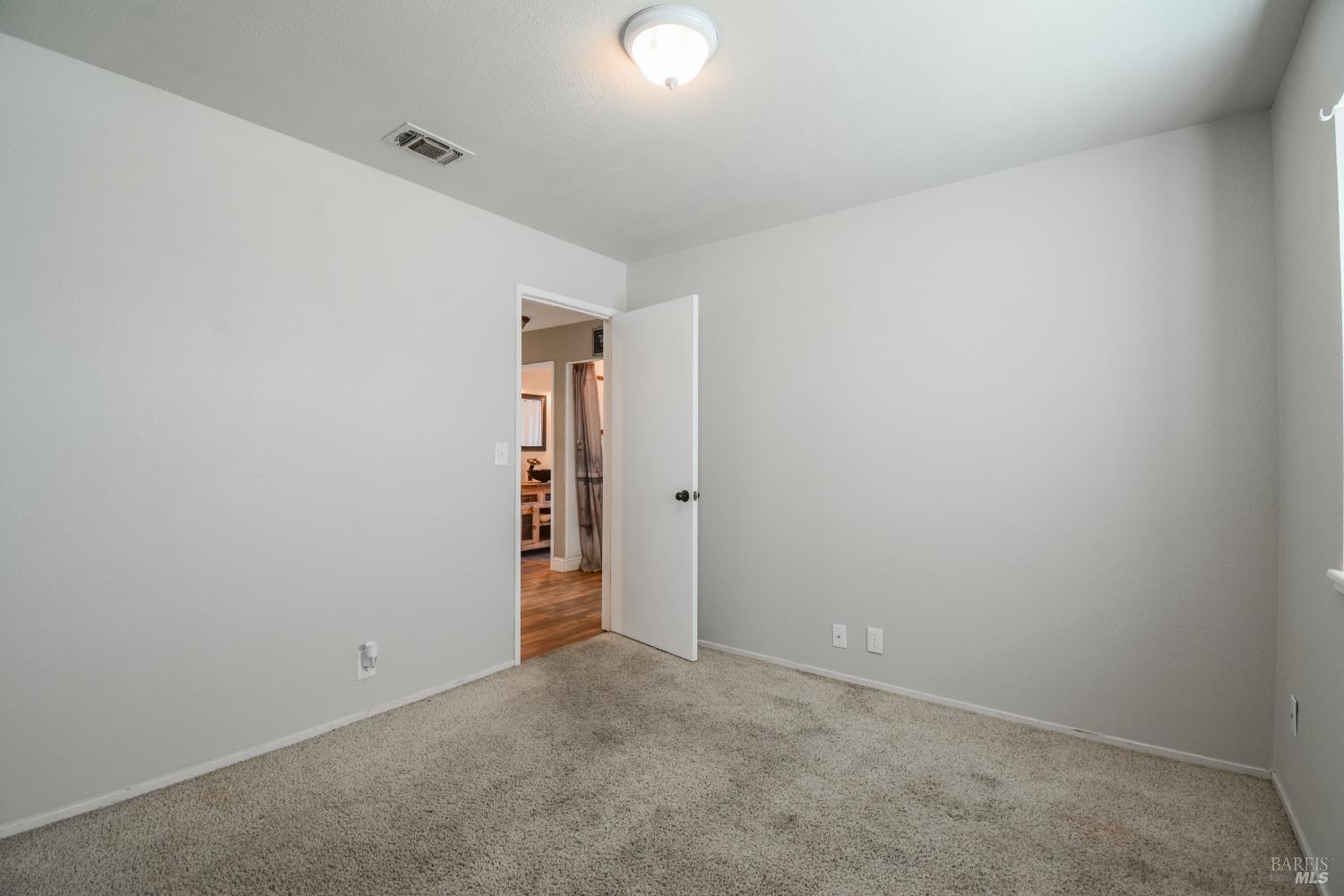Detail Gallery Image 26 of 46 For 255 Alderglen Dr, Dixon,  CA 95620 - 4 Beds | 2 Baths