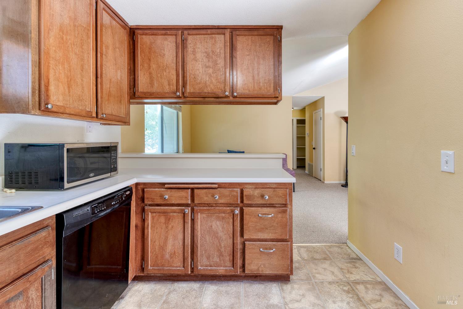 Detail Gallery Image 6 of 26 For 122 Posada Del Sol Unkn, Novato,  CA 94949 - 2 Beds | 2 Baths