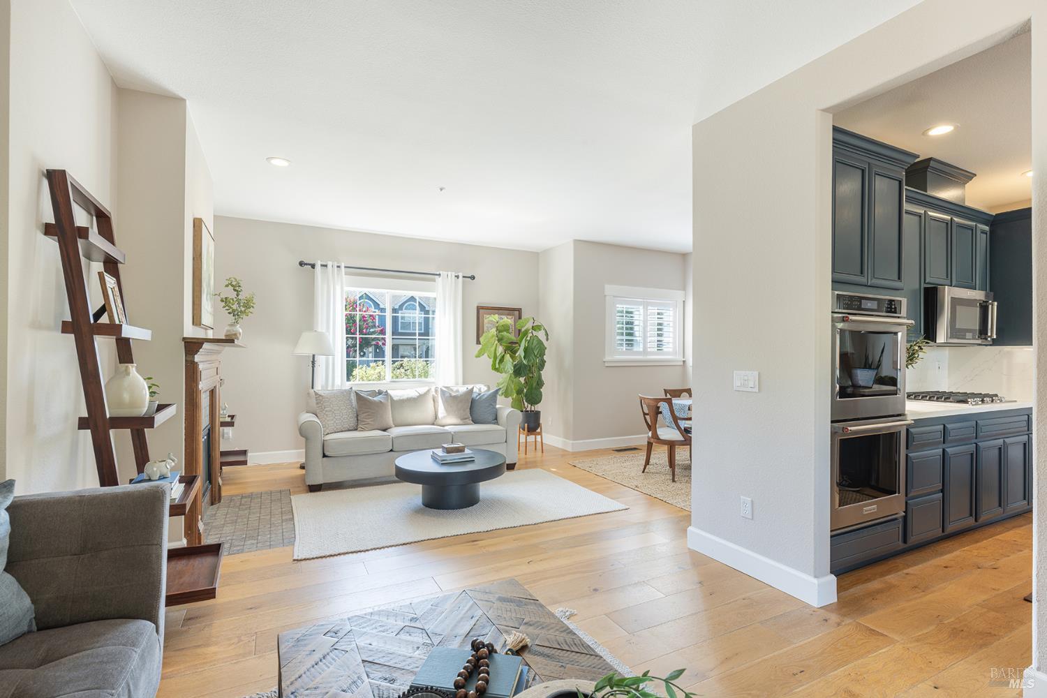 Detail Gallery Image 16 of 63 For 12 Nicholas Ct, Napa,  CA 94558 - 3 Beds | 2/1 Baths