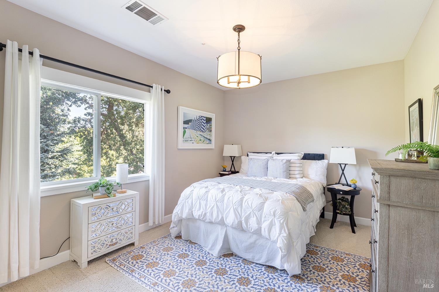 Detail Gallery Image 37 of 63 For 12 Nicholas Ct, Napa,  CA 94558 - 3 Beds | 2/1 Baths