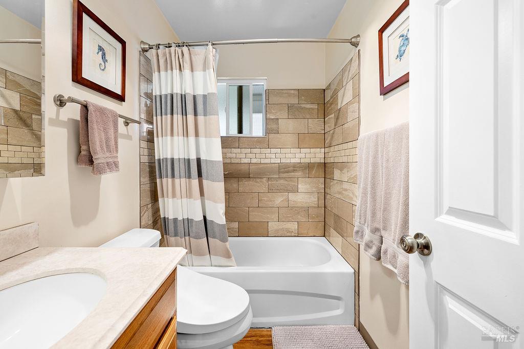 Detail Gallery Image 31 of 59 For 429 Greenbach St, Napa,  CA 94559 - 3 Beds | 2 Baths