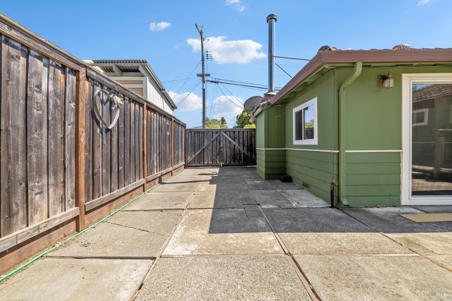 Detail Gallery Image 43 of 43 For 3767 Texas Dr, Santa Rosa,  CA 95405 - 3 Beds | 1/1 Baths