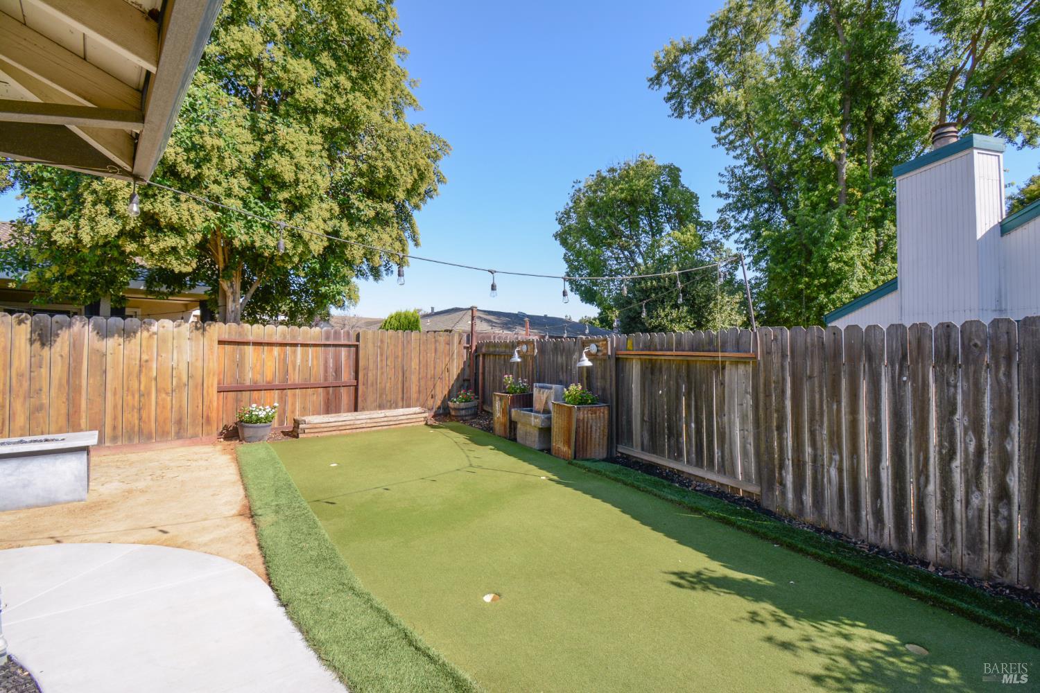 Detail Gallery Image 39 of 46 For 255 Alderglen Dr, Dixon,  CA 95620 - 4 Beds | 2 Baths