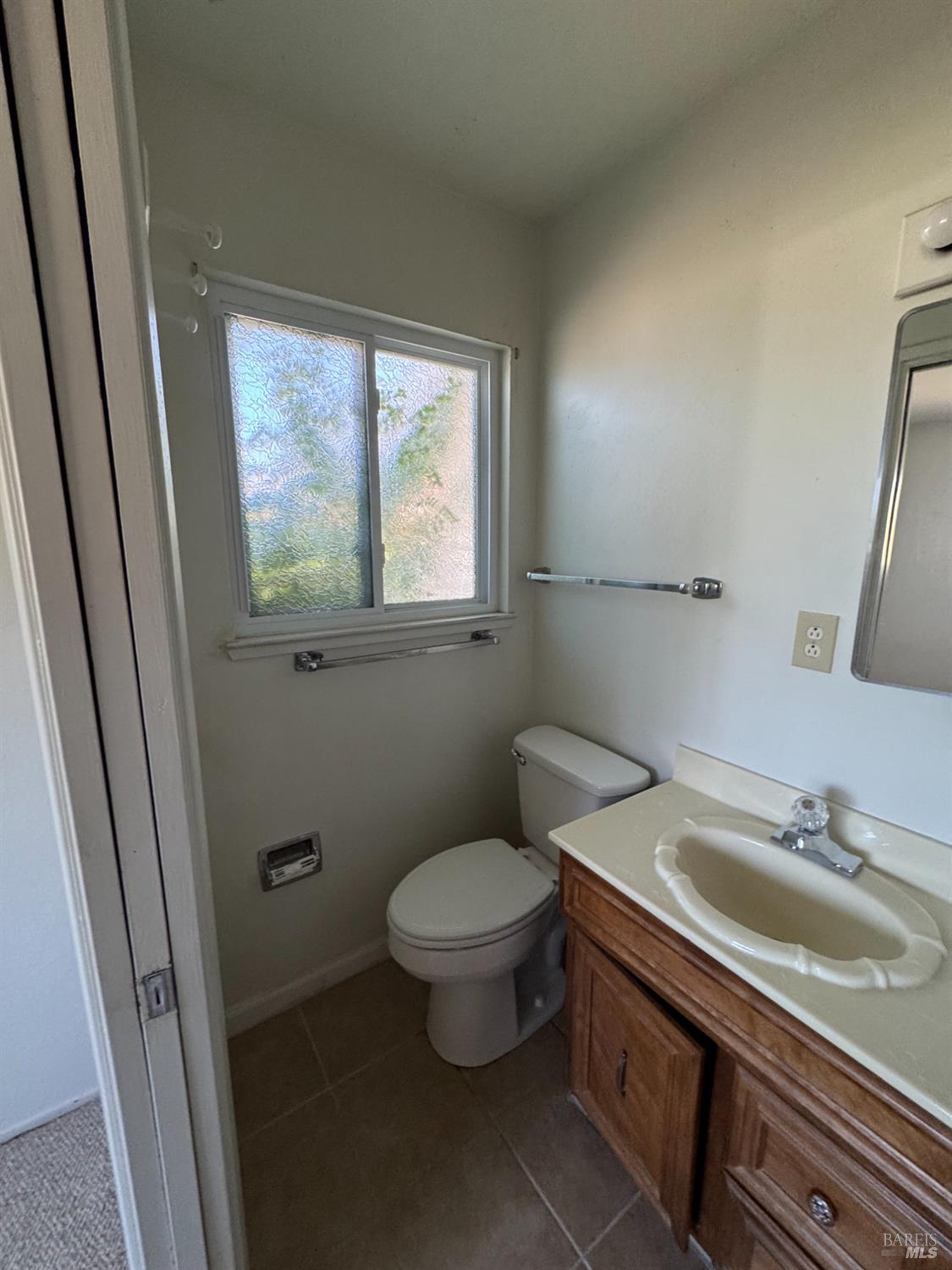 Detail Gallery Image 28 of 45 For 2040 Las Lomas Ct, Concord,  CA 94519 - 3 Beds | 2 Baths