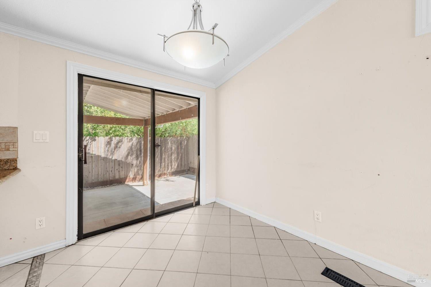 Detail Gallery Image 22 of 44 For 2195 Delpha Dr, Napa,  CA 94558 - 3 Beds | 2 Baths