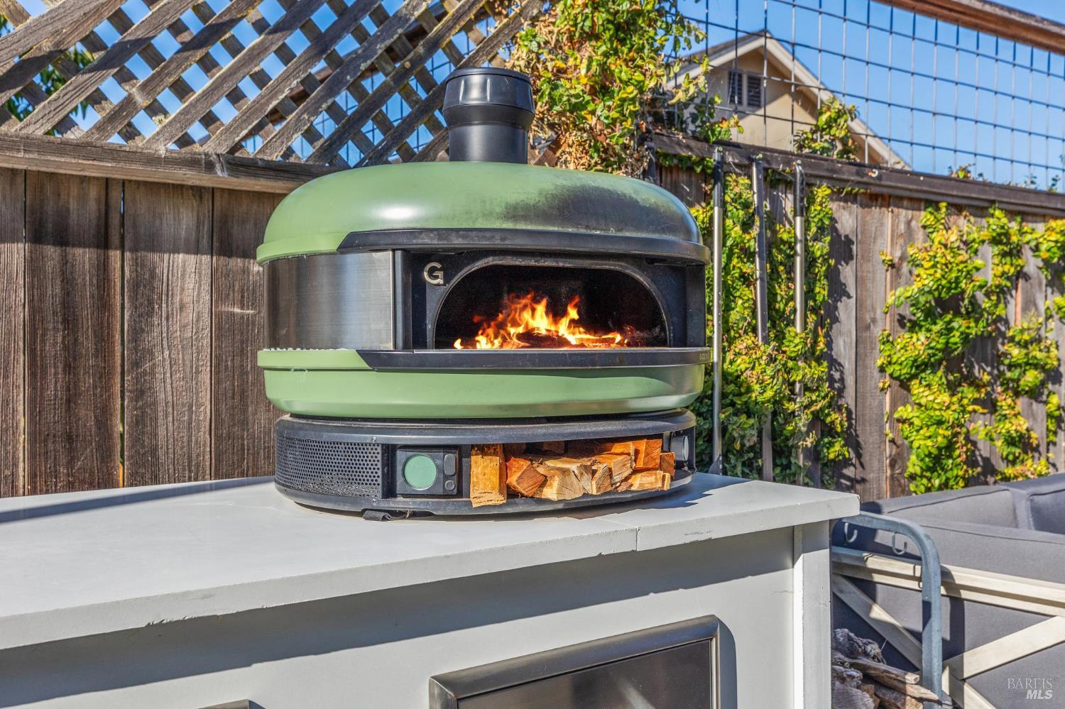 Detail Gallery Image 33 of 51 For 770 Eucalyptus Ave, Novato,  CA 94947 - 3 Beds | 2 Baths