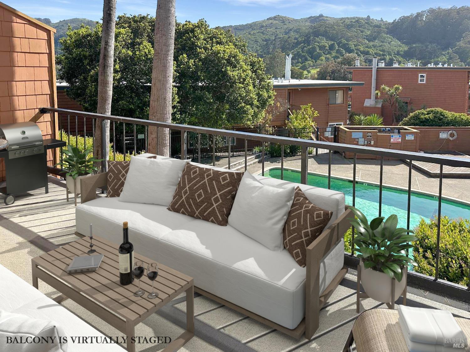 Detail Gallery Image 3 of 14 For 118 Stanford Way, Sausalito,  CA 94965 - 1 Beds | 1 Baths