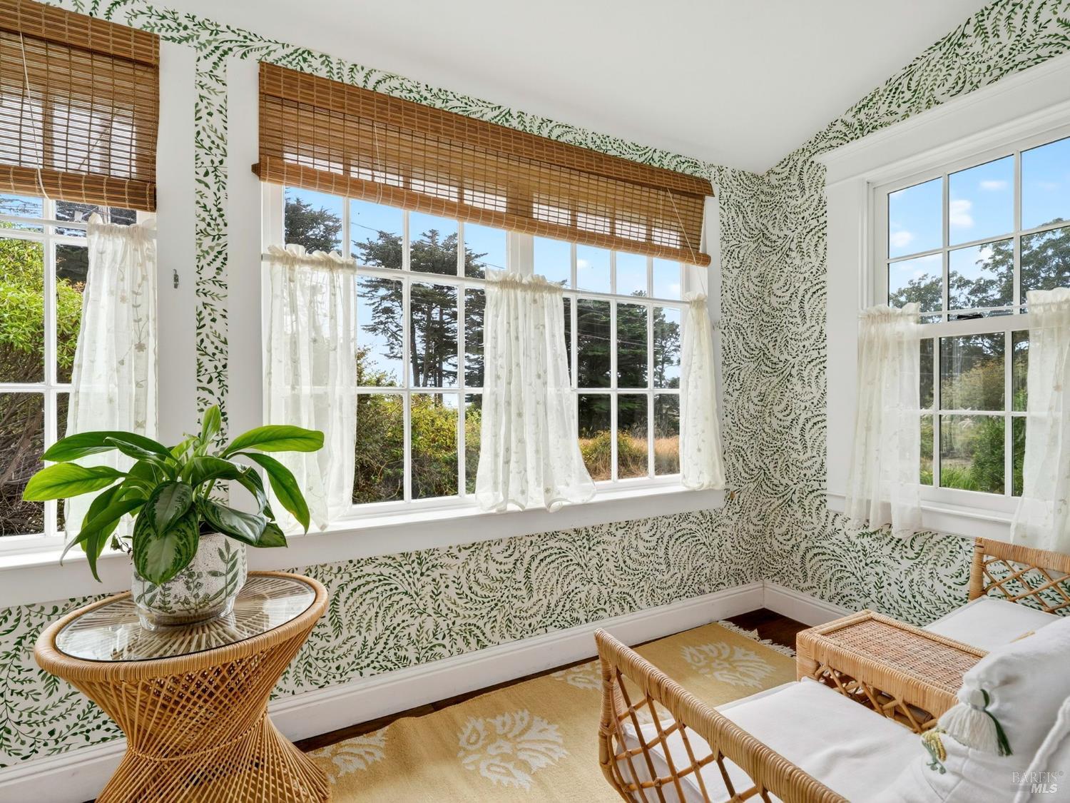 Detail Gallery Image 11 of 59 For 45050 Peterson St, Little River_1,  CA 95456 - 2 Beds | 1/1 Baths