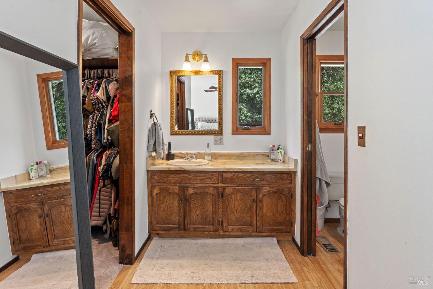 Detail Gallery Image 10 of 30 For 9510 W Side Potter Valley Rd, Potter Valley,  CA 95469 - 3 Beds | 2 Baths