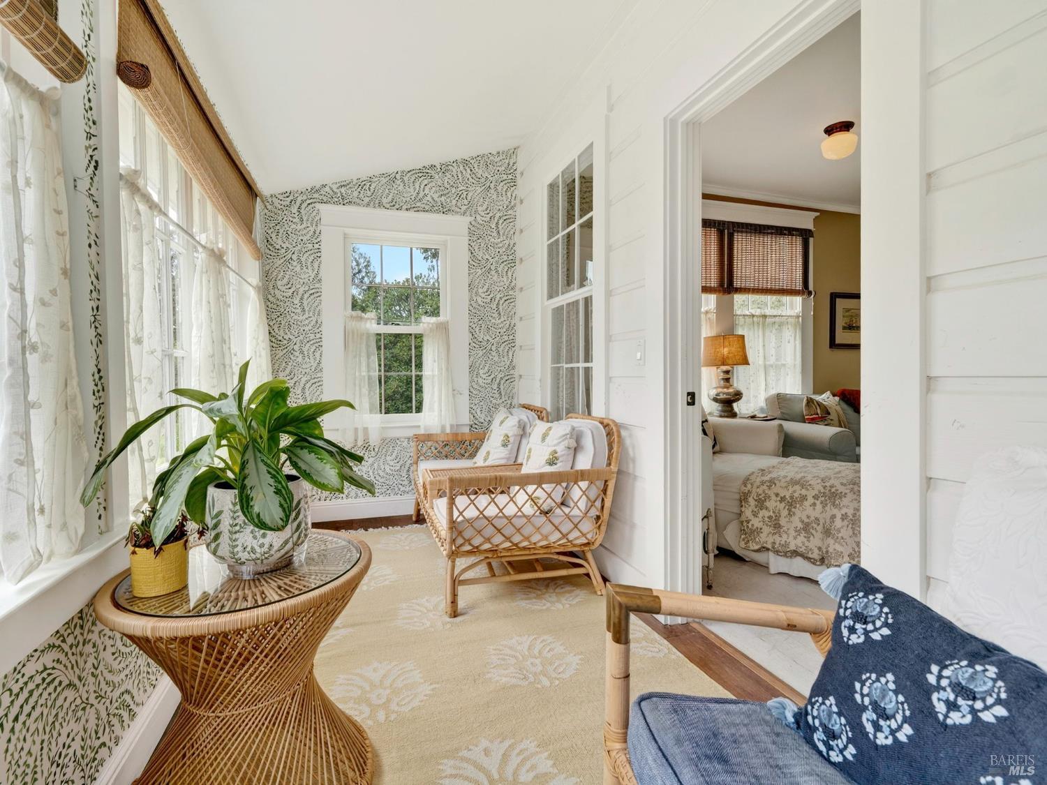 Detail Gallery Image 10 of 59 For 45050 Peterson St, Little River_1,  CA 95456 - 2 Beds | 1/1 Baths