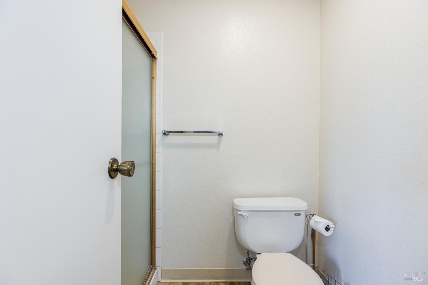 Detail Gallery Image 24 of 43 For 601 Marylyn Cir, Petaluma,  CA 94954 - 3 Beds | 2 Baths