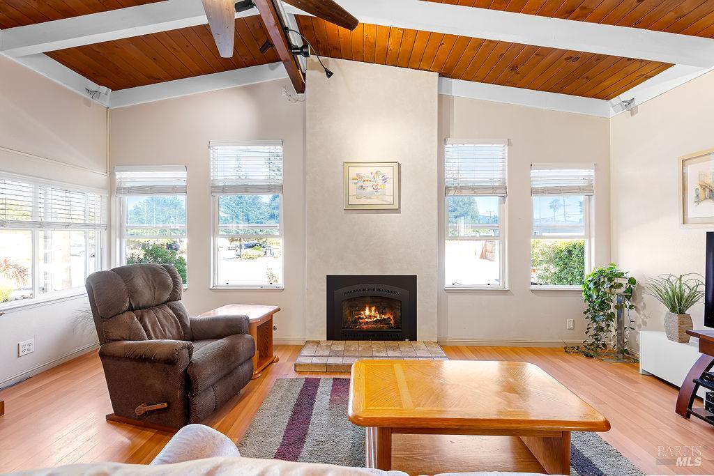 Detail Gallery Image 12 of 59 For 429 Greenbach St, Napa,  CA 94559 - 3 Beds | 2 Baths