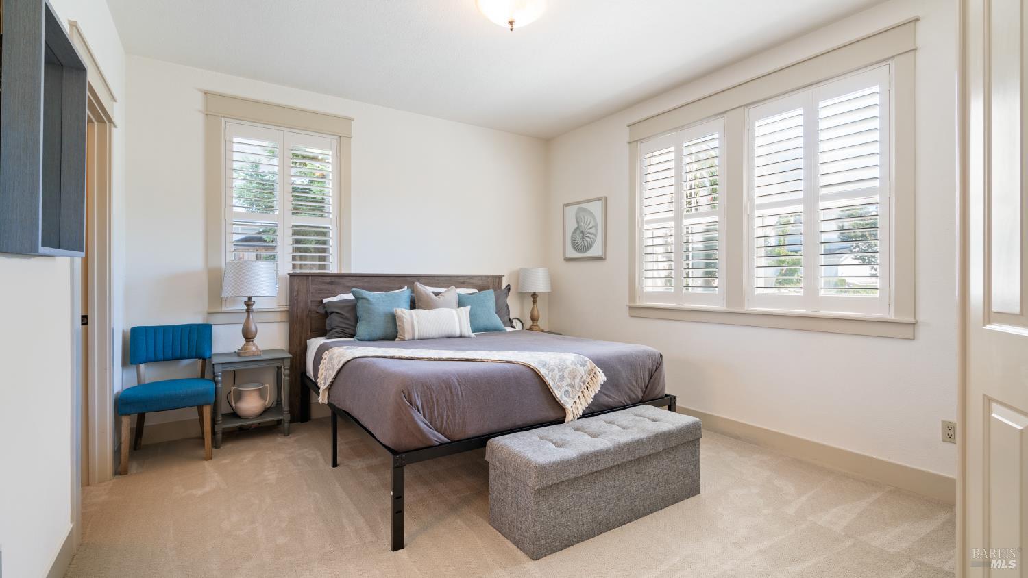Detail Gallery Image 18 of 53 For 126 Savannah Way, Windsor,  CA 95492 - 4 Beds | 3/1 Baths