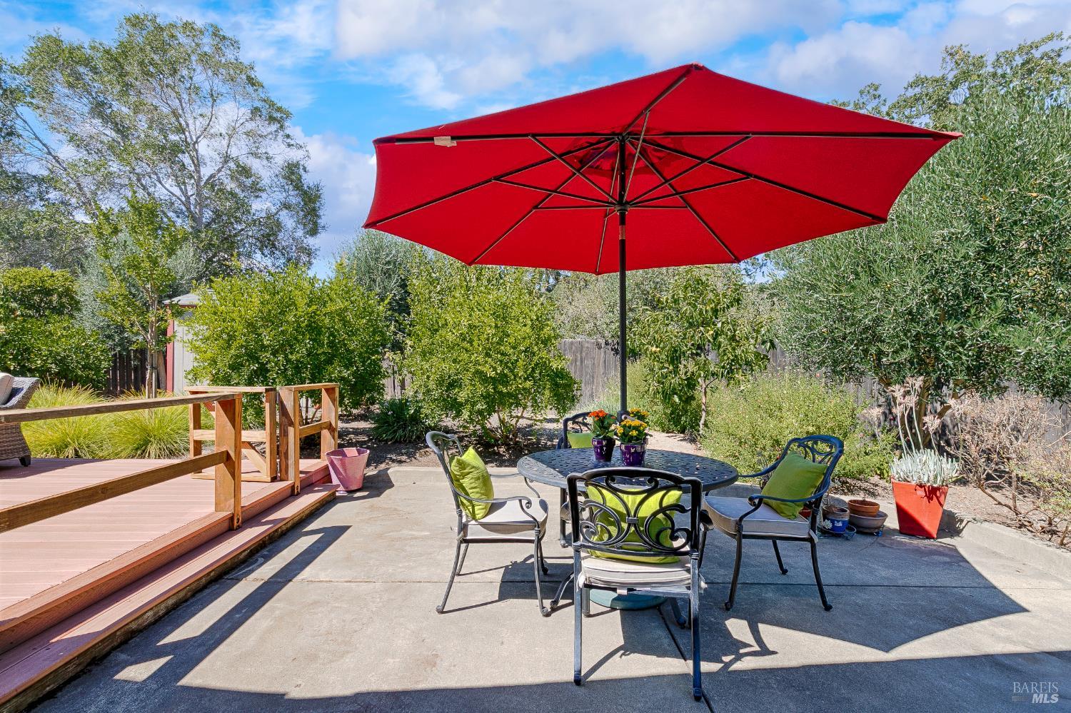 Detail Gallery Image 41 of 63 For 8862 Oak Trail Pl, Santa Rosa,  CA 95409 - 2 Beds | 2 Baths