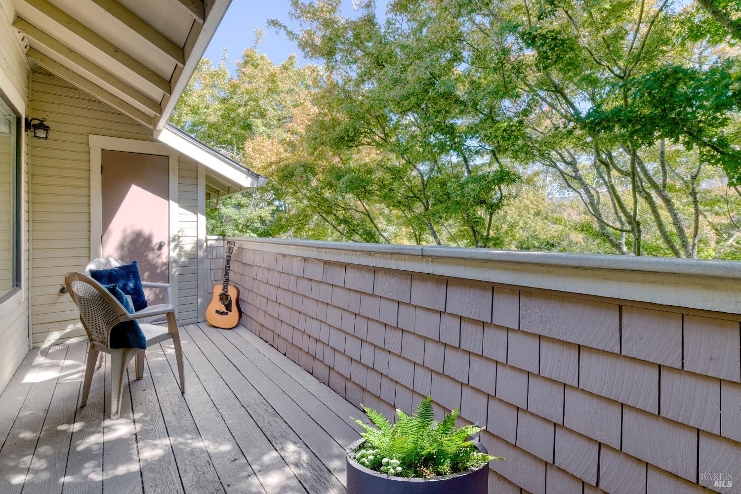 Detail Gallery Image 10 of 26 For 122 Posada Del Sol Unkn, Novato,  CA 94949 - 2 Beds | 2 Baths