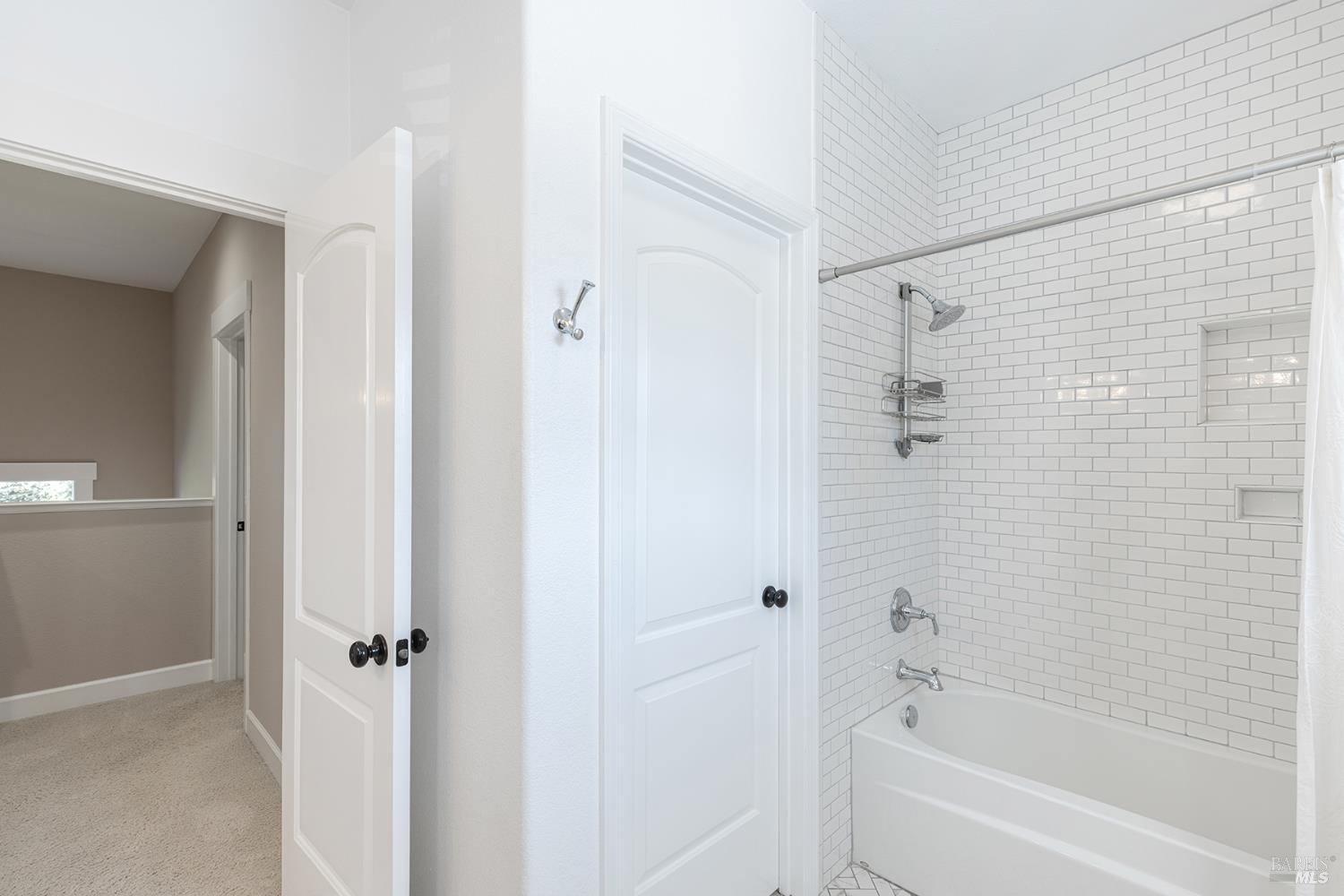 Detail Gallery Image 40 of 63 For 12 Nicholas Ct, Napa,  CA 94558 - 3 Beds | 2/1 Baths