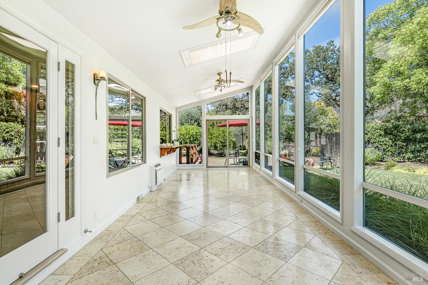 Detail Gallery Image 35 of 63 For 8862 Oak Trail Pl, Santa Rosa,  CA 95409 - 2 Beds | 2 Baths