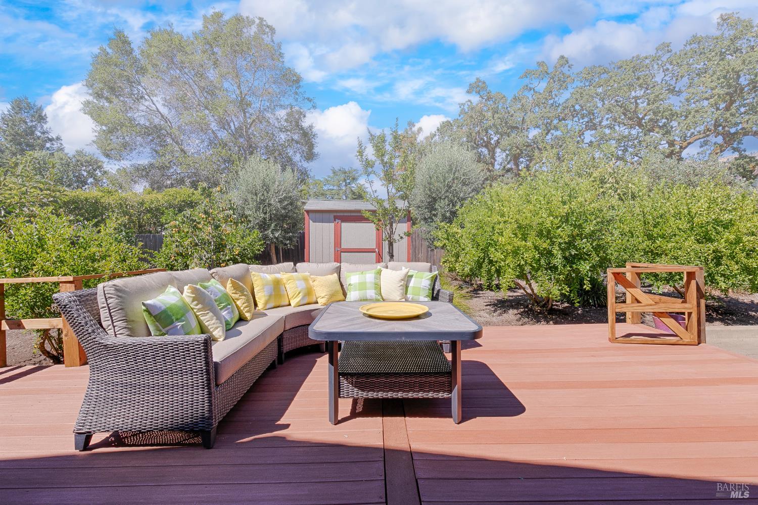 Detail Gallery Image 44 of 63 For 8862 Oak Trail Pl, Santa Rosa,  CA 95409 - 2 Beds | 2 Baths
