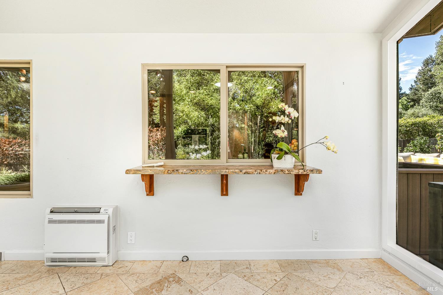 Detail Gallery Image 39 of 63 For 8862 Oak Trail Pl, Santa Rosa,  CA 95409 - 2 Beds | 2 Baths