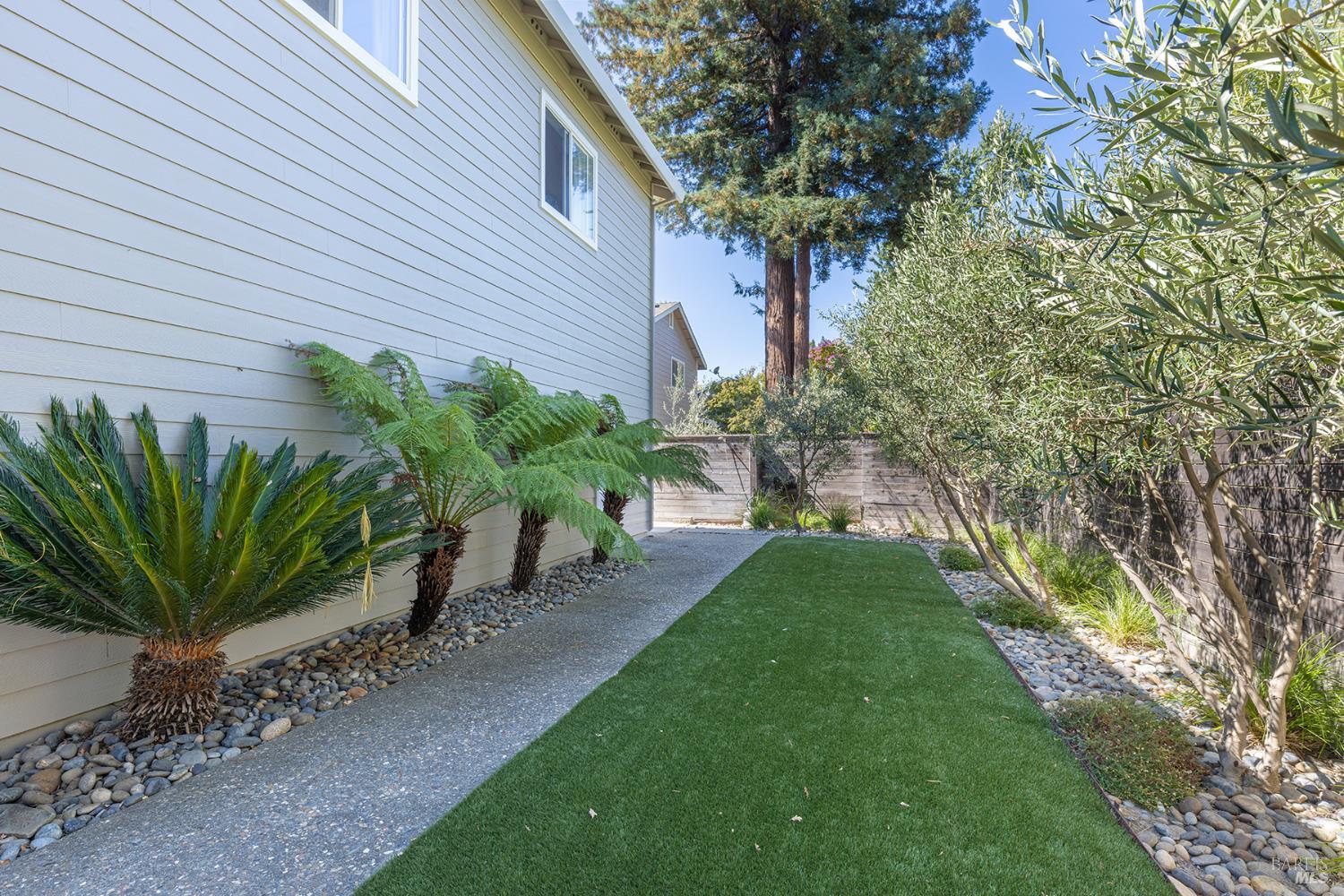 Detail Gallery Image 47 of 63 For 12 Nicholas Ct, Napa,  CA 94558 - 3 Beds | 2/1 Baths