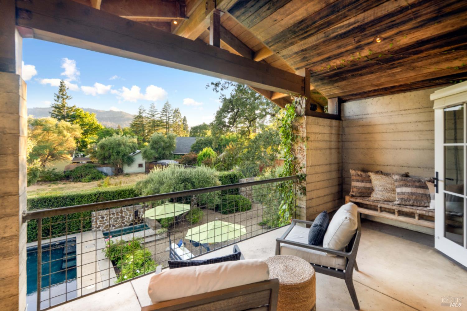 Detail Gallery Image 32 of 46 For 1711 Tainter St, Saint Helena,  CA 94574 - 4 Beds | 4/1 Baths