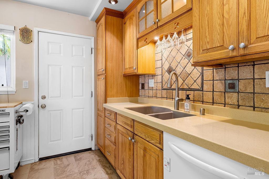 Detail Gallery Image 18 of 59 For 429 Greenbach St, Napa,  CA 94559 - 3 Beds | 2 Baths