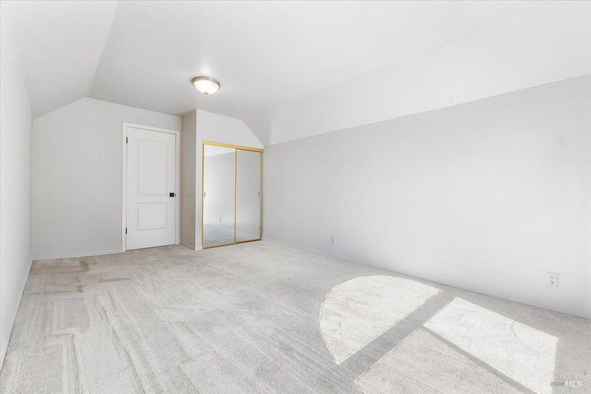 Detail Gallery Image 22 of 34 For 1367 Sylvan Ct, Healdsburg,  CA 95448 - 3 Beds | 2/1 Baths