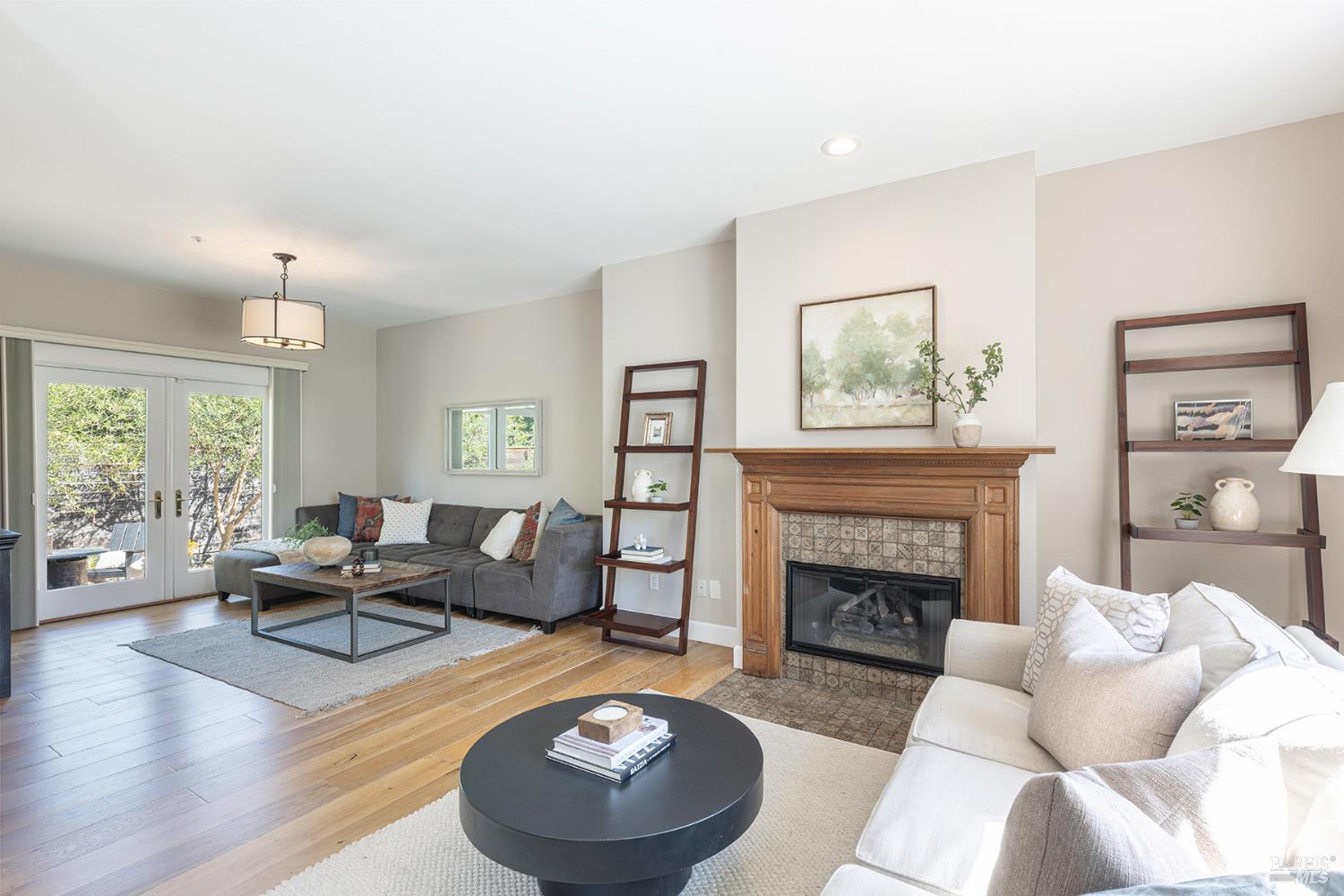 Detail Gallery Image 5 of 63 For 12 Nicholas Ct, Napa,  CA 94558 - 3 Beds | 2/1 Baths
