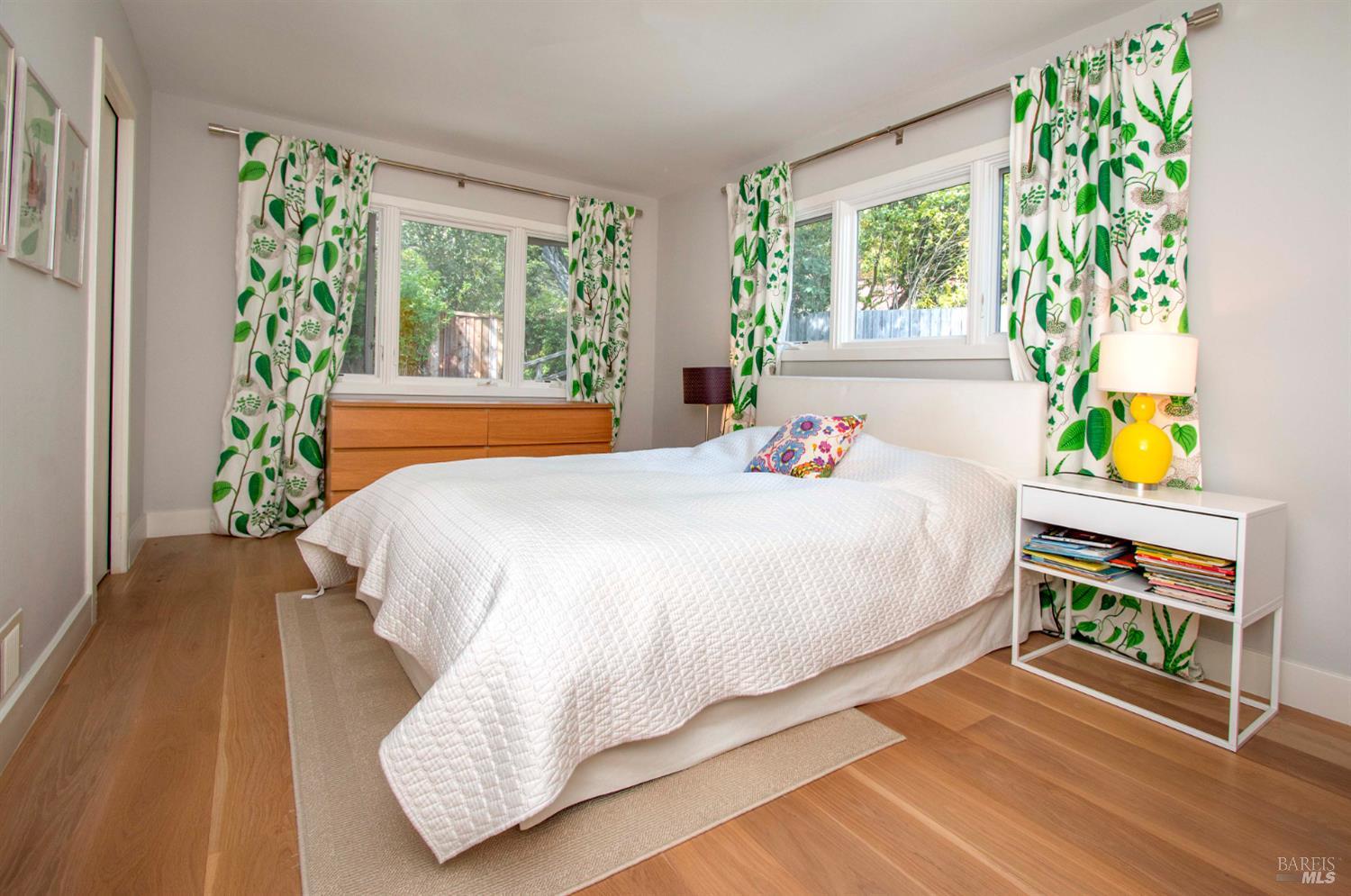 Detail Gallery Image 21 of 28 For 2 Vasco Dr, Mill Valley,  CA 94941 - 4 Beds | 3 Baths