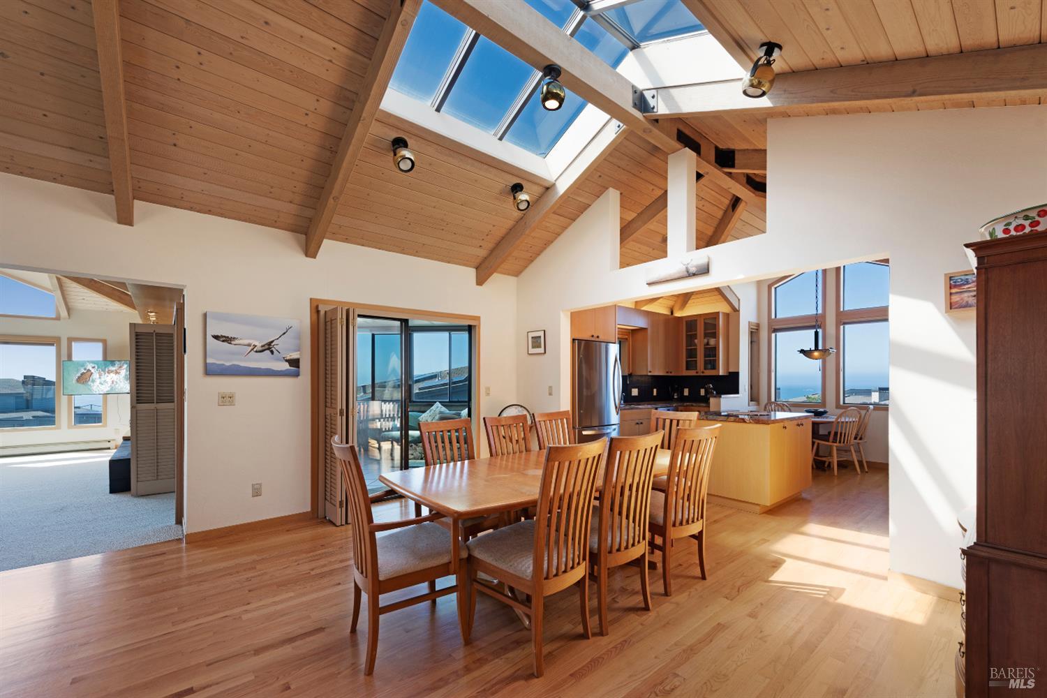 Detail Gallery Image 13 of 59 For 1011 Sea Eagle Loop, Bodega Bay,  CA 94923 - 4 Beds | 2/1 Baths