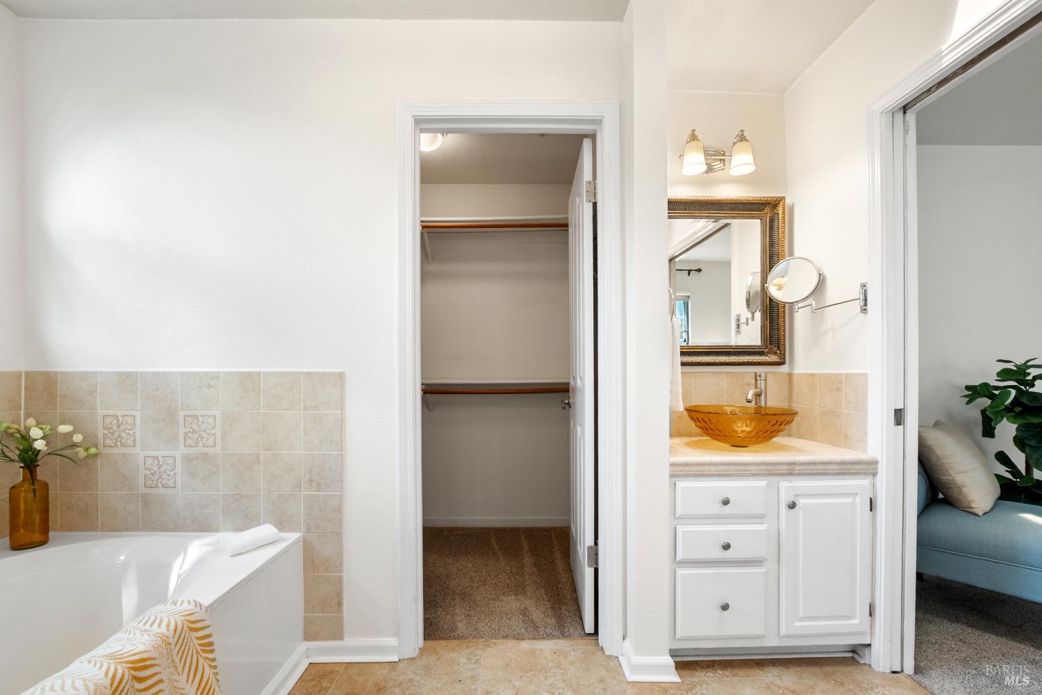 Detail Gallery Image 36 of 43 For 37 Sage Way, Napa,  CA 94559 - 3 Beds | 2 Baths