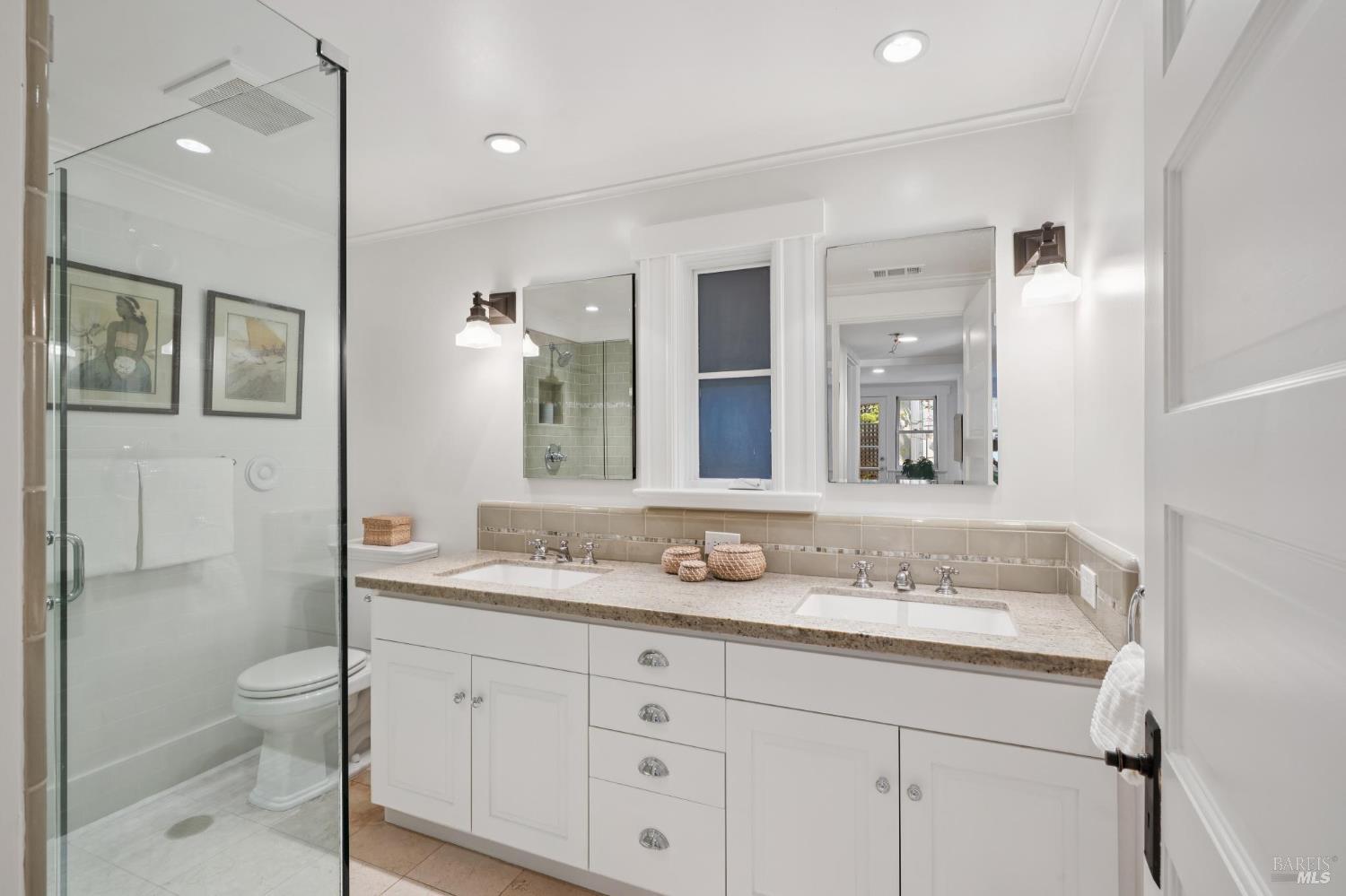 Detail Gallery Image 48 of 73 For 74 Redwood Rd, San Anselmo,  CA 94960 - 4 Beds | 3 Baths