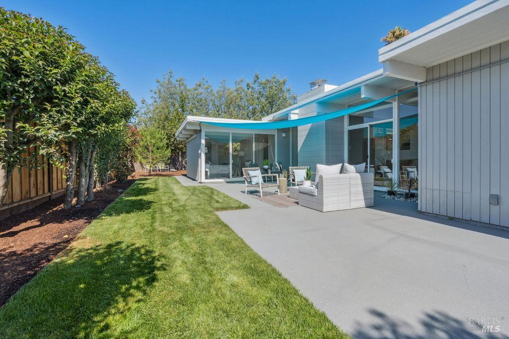 Detail Gallery Image 26 of 35 For 1081 Las Raposas Rd, San Rafael,  CA 94903 - 3 Beds | 2 Baths