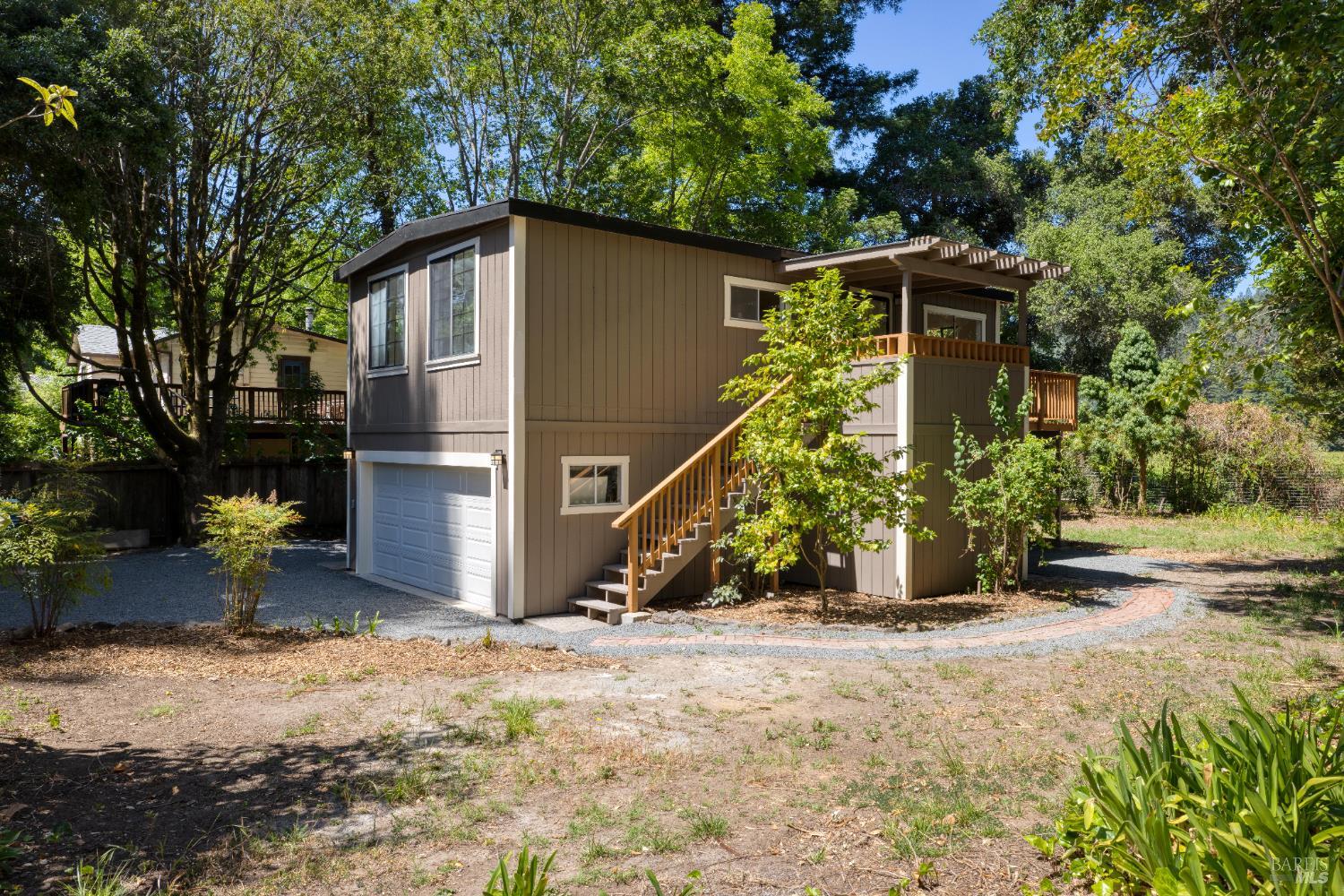 Detail Gallery Image 2 of 27 For 14430 Western Ave, Guerneville,  CA 95446 - 2 Beds | 1 Baths