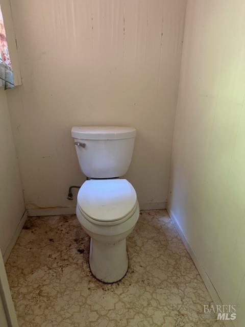 Detail Gallery Image 11 of 17 For 11856 Redwood Rd, Forestville,  CA 95436 - 2 Beds | 1 Baths