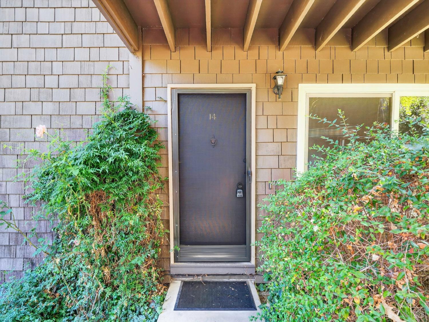 Detail Gallery Image 20 of 25 For 1411 Casa Buena Dr #14,  Corte Madera,  CA 94925 - 3 Beds | 1/1 Baths