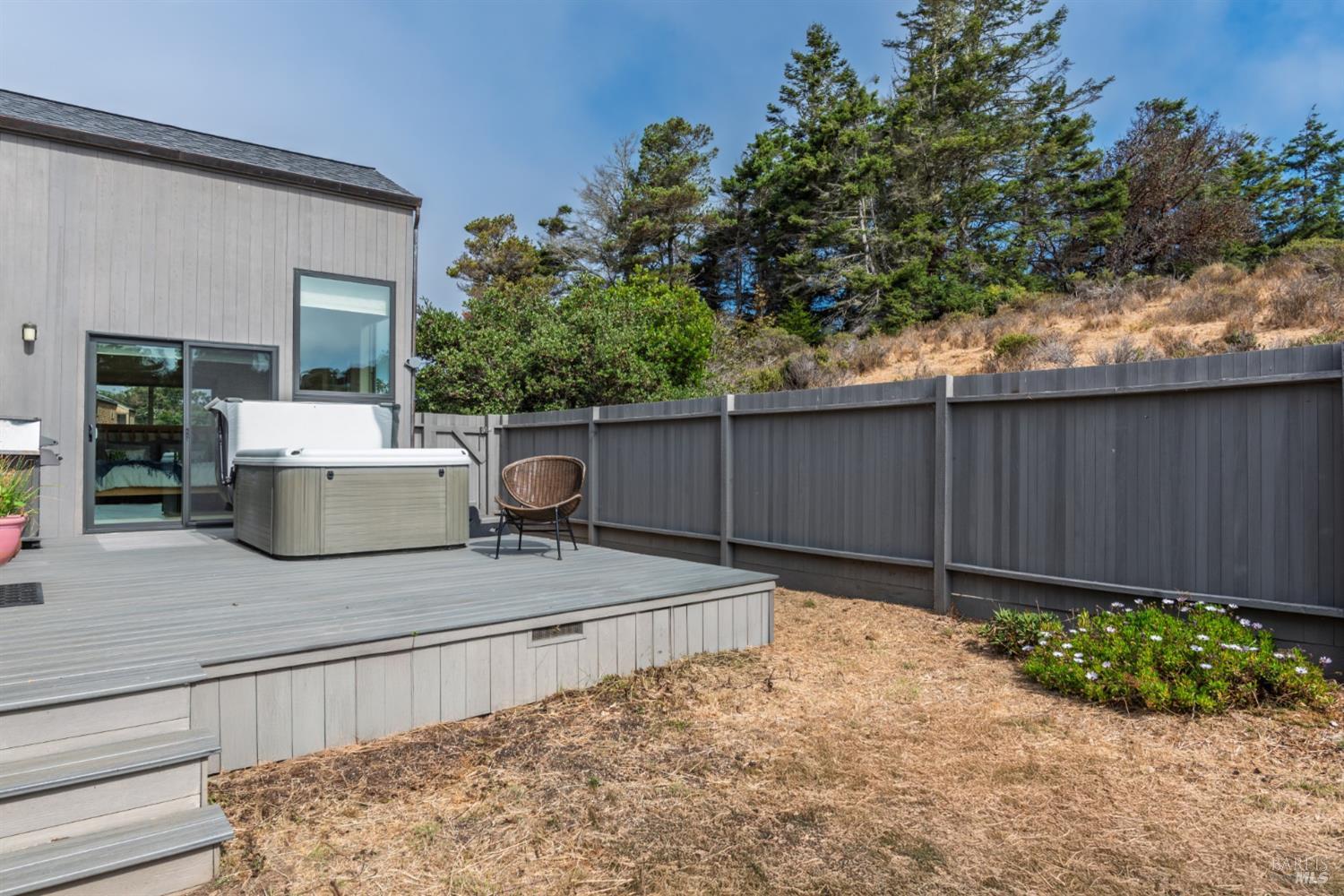 Detail Gallery Image 26 of 46 For 220 Vantage Rd, The Sea Ranch,  CA 95497 - 3 Beds | 2 Baths
