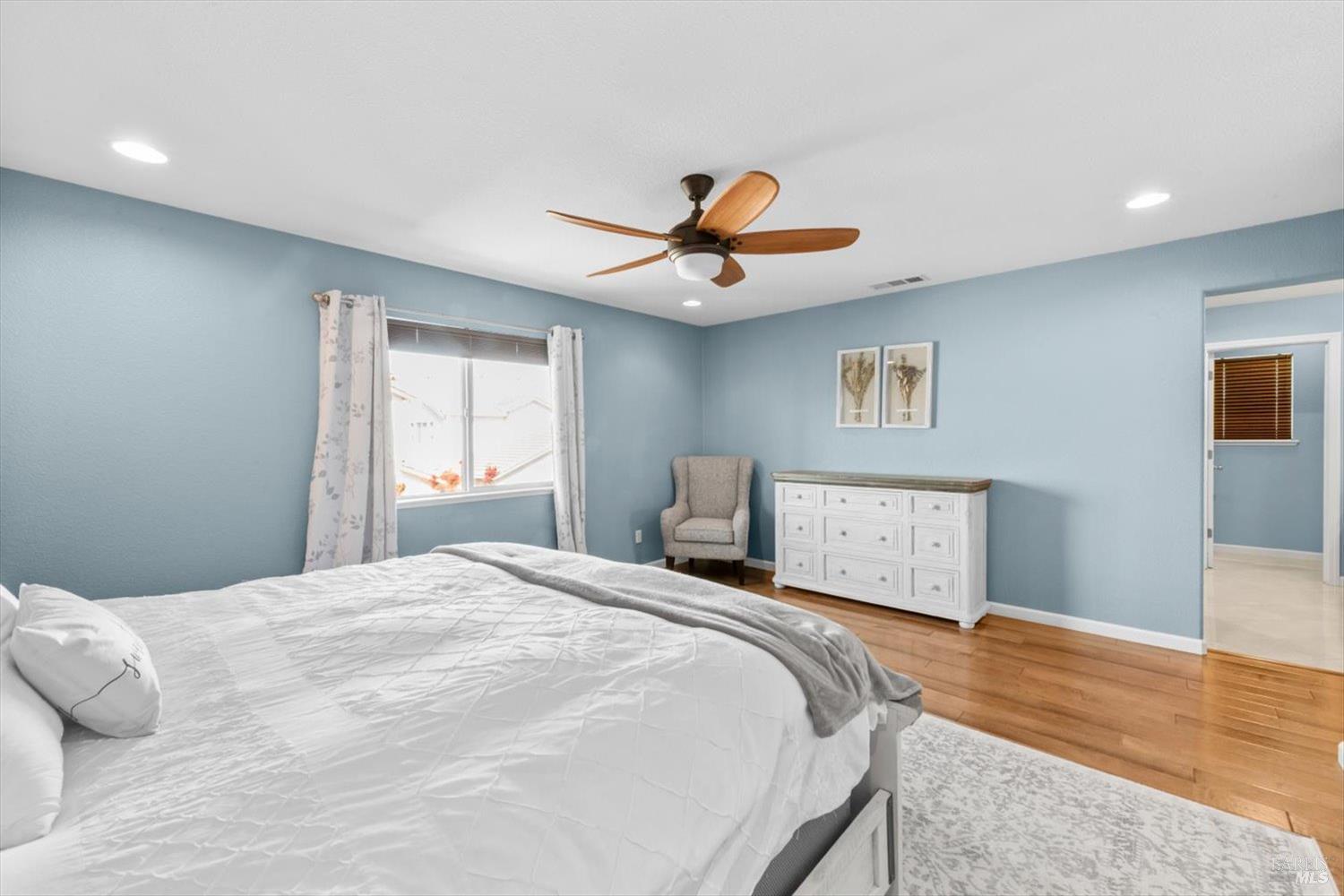 Detail Gallery Image 43 of 67 For 424 Cache Ct, Vacaville,  CA 95688 - 4 Beds | 3 Baths