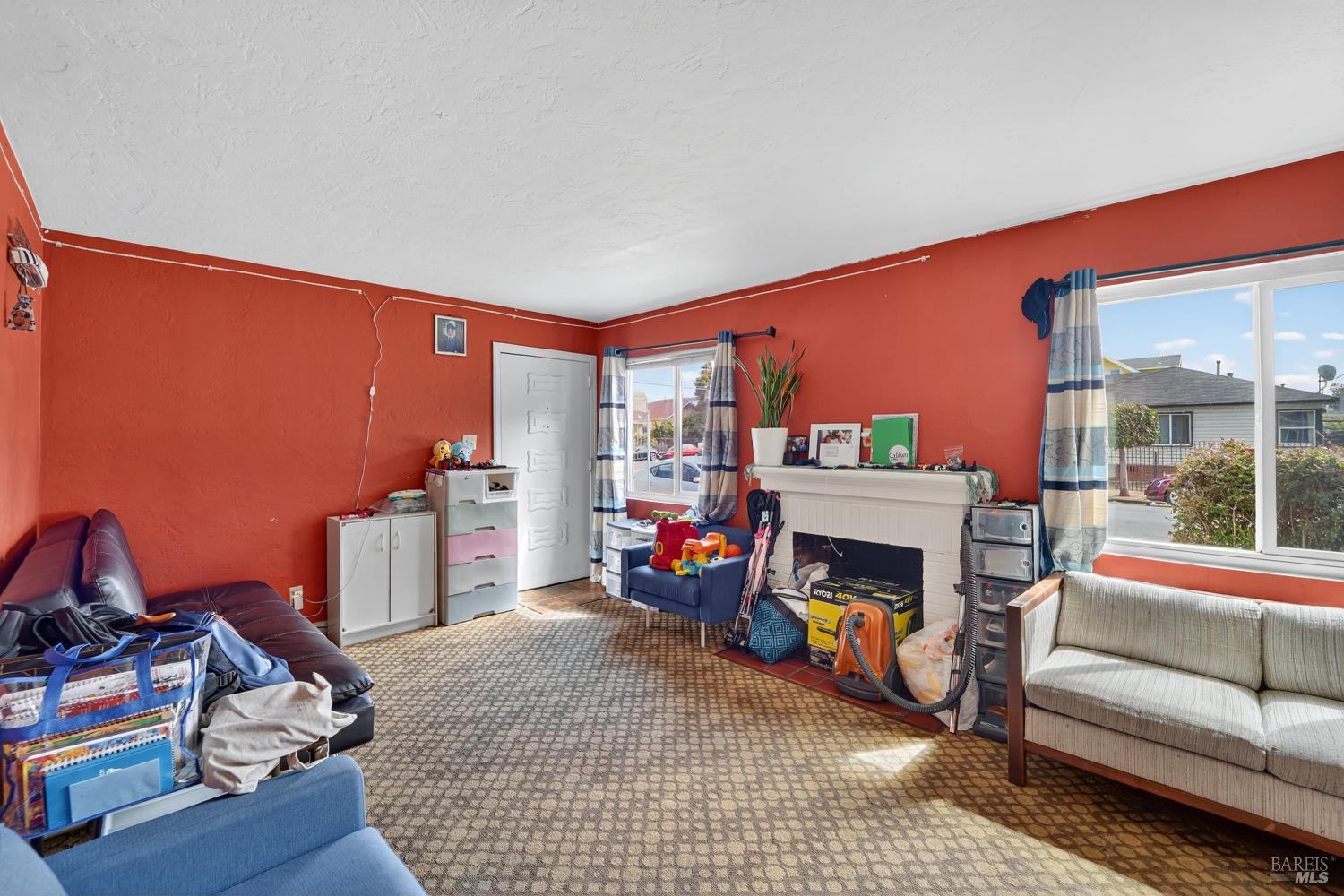 Detail Gallery Image 9 of 25 For 569 18th St, Richmond,  CA 94801 - – Beds | – Baths