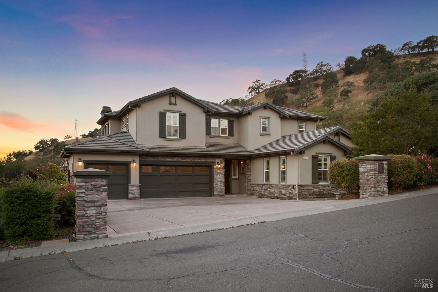 Detail Gallery Image 78 of 85 For 5320 Boulder Ridge Ct, Fairfield,  CA 94534 - 6 Beds | 5 Baths