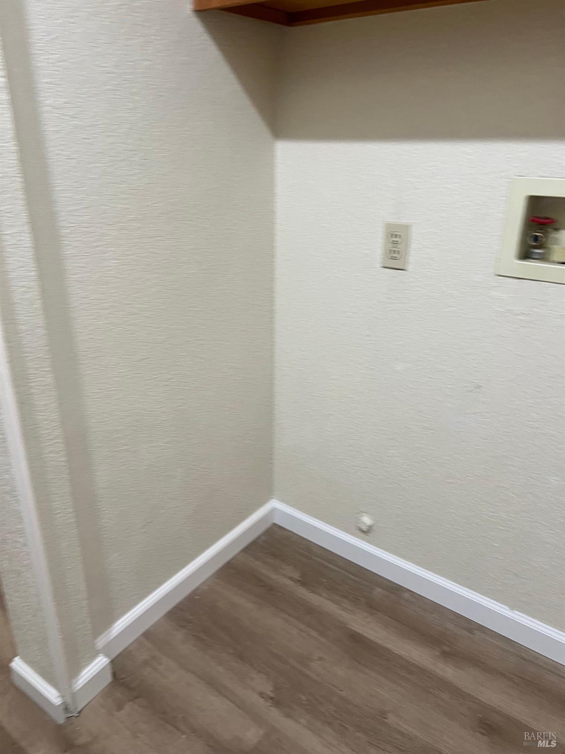 Detail Gallery Image 27 of 52 For 406 Stoneybrook Ln, Vacaville,  CA 95687 - 3 Beds | 2 Baths