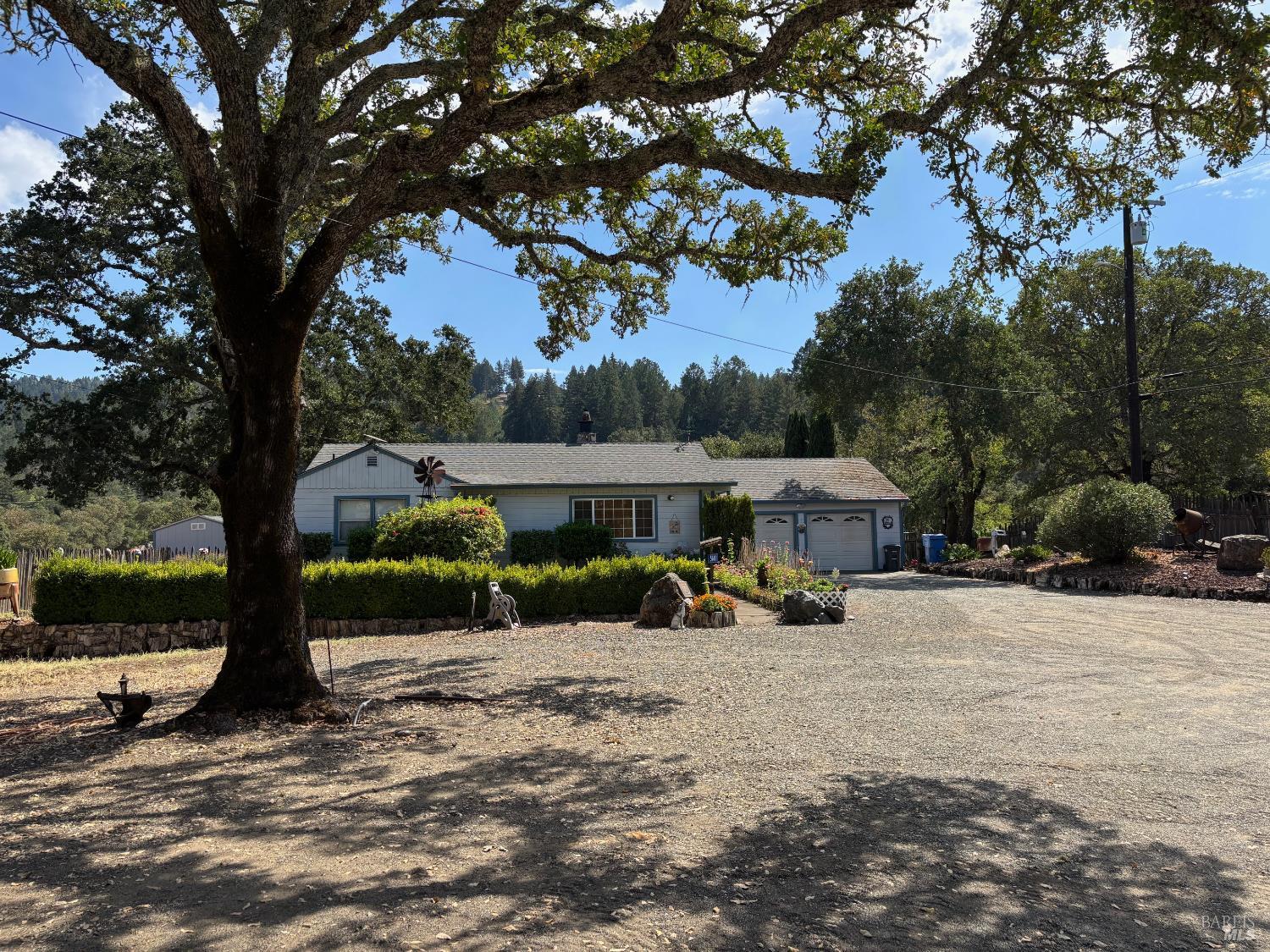 Detail Gallery Image 1 of 29 For 5141 Sharp Rd, Calistoga,  CA 94515 - 2 Beds | 1 Baths