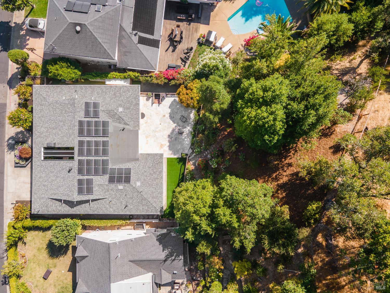 Detail Gallery Image 40 of 55 For 357 Mountain View Ave, San Rafael,  CA 94901 - 4 Beds | 2 Baths