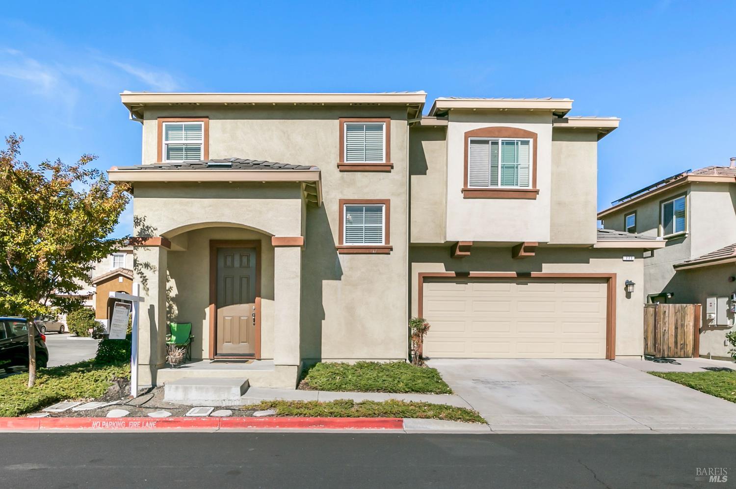 Detail Gallery Image 1 of 34 For 771 Del Mar Cir, Vacaville,  CA 95688 - 4 Beds | 2/1 Baths