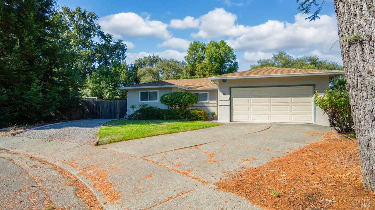 Detail Gallery Image 2 of 78 For 14 St. Paul Cir, Novato,  CA 94947 - 4 Beds | 2 Baths