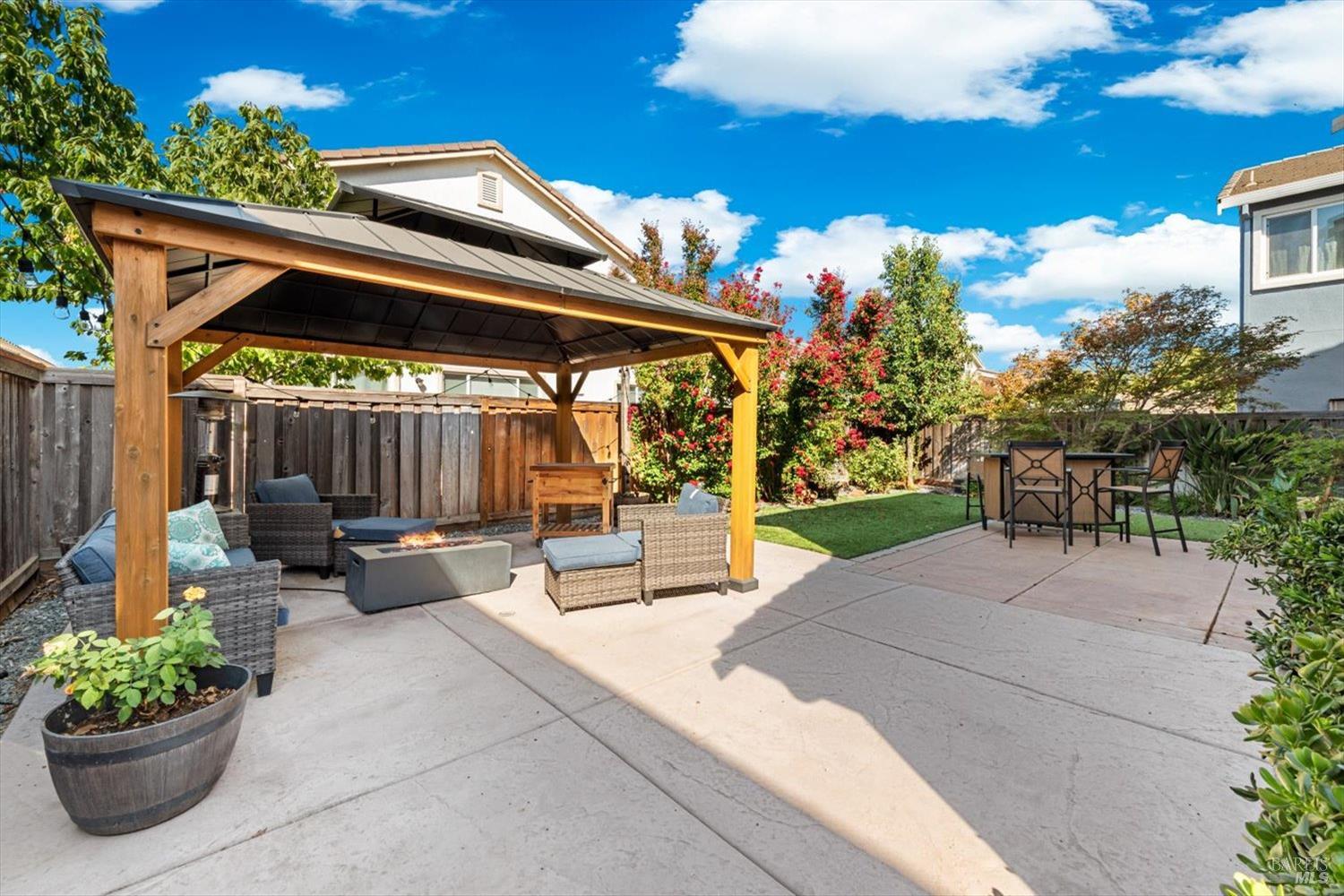 Detail Gallery Image 57 of 67 For 424 Cache Ct, Vacaville,  CA 95688 - 4 Beds | 3 Baths
